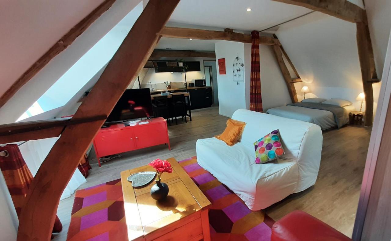 Les Petits Greniers Apartamento Jonquières Exterior foto