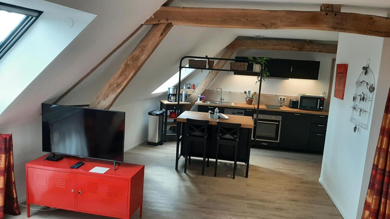 Les Petits Greniers Apartamento Jonquières Exterior foto