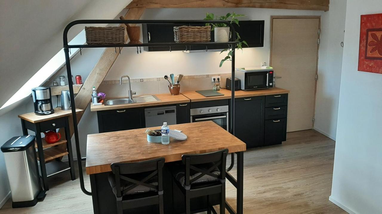 Les Petits Greniers Apartamento Jonquières Exterior foto